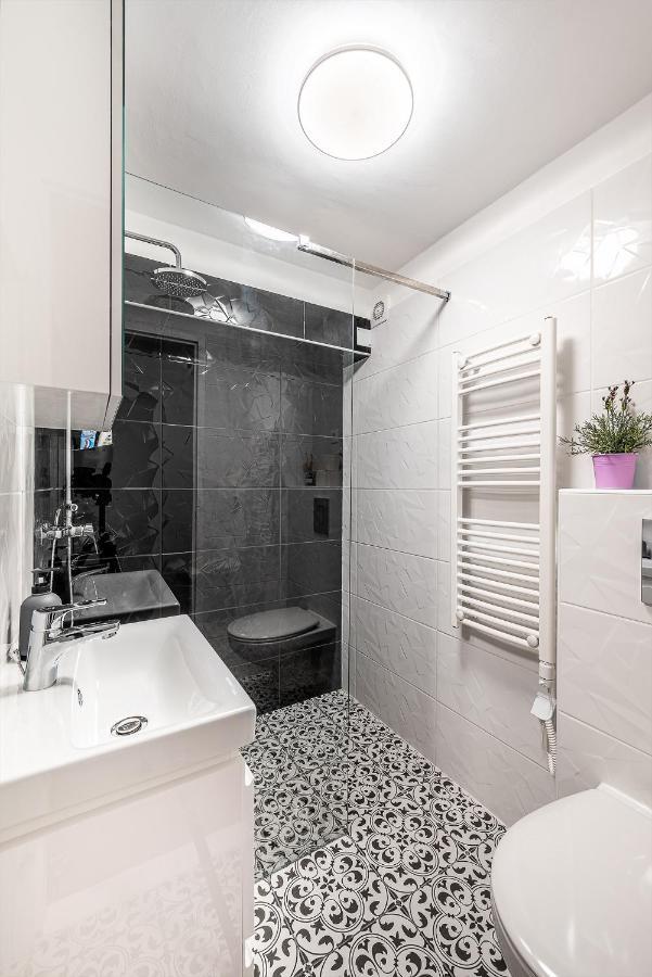 Dob71-Cozy Flat In The Center Of Budapest- Recently Renovated מראה חיצוני תמונה